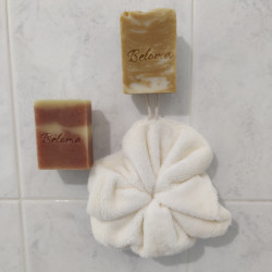 Porte savon aimenté